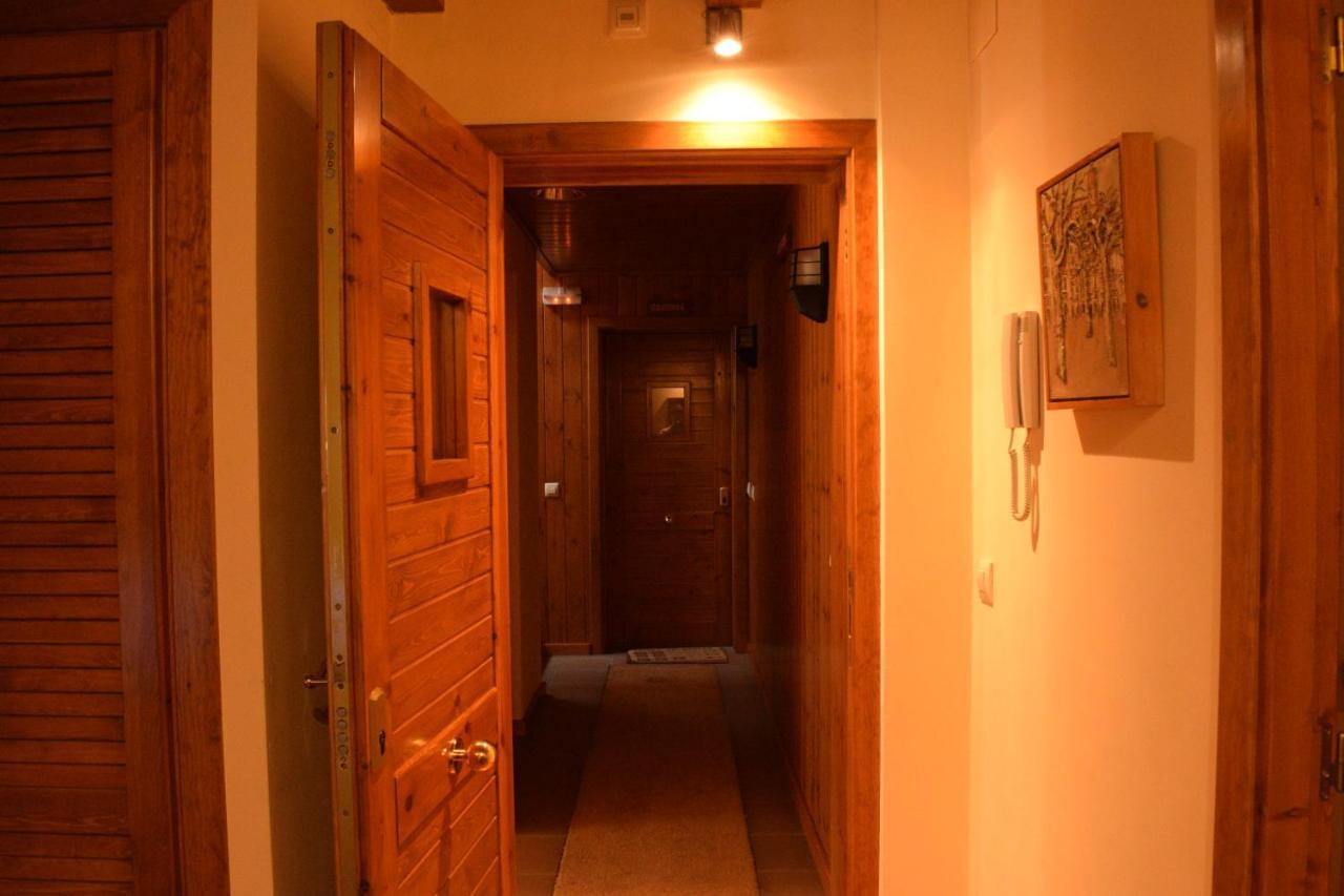 Apartamento Forcanada Les Bordes ภายนอก รูปภาพ
